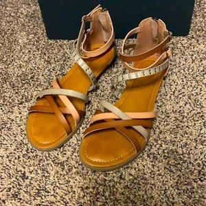 Limelight Vanya Gladiator Sandals